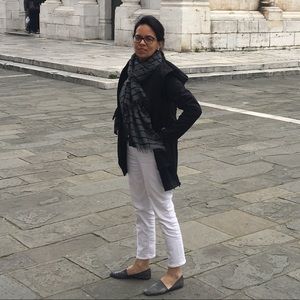 Meet your Posher, Toni